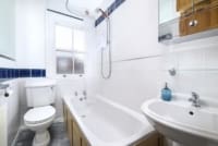 2-bedroom flat for sale in West Hampstead London NW6