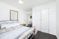 2 bedroom flat with parking to let in Kilburn Park London NW6