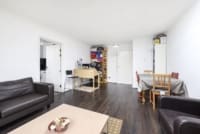 2 bedroom flat with parking for rent in Kilburn Park London NW6