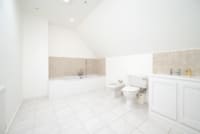 4-bedroom flat with balcony for sale in London NW11 Hampstead Garden Suburb