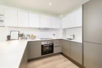 1 bedroom flat with balcony to let in London Wembley HA9