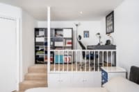 5-bedroom detached family home with garden, swimming pool and parking in Harrow HA1