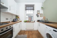2-bedroom flat for sale in Wood Green N13