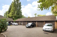 3-bed flat with parking for sale in London NW4