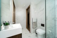 2-bedroom apartment with porter for sale in Prime central London