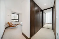 Modern 2-bedroom 2-bathroom flat for sale in Fitzrovia Soho central London
