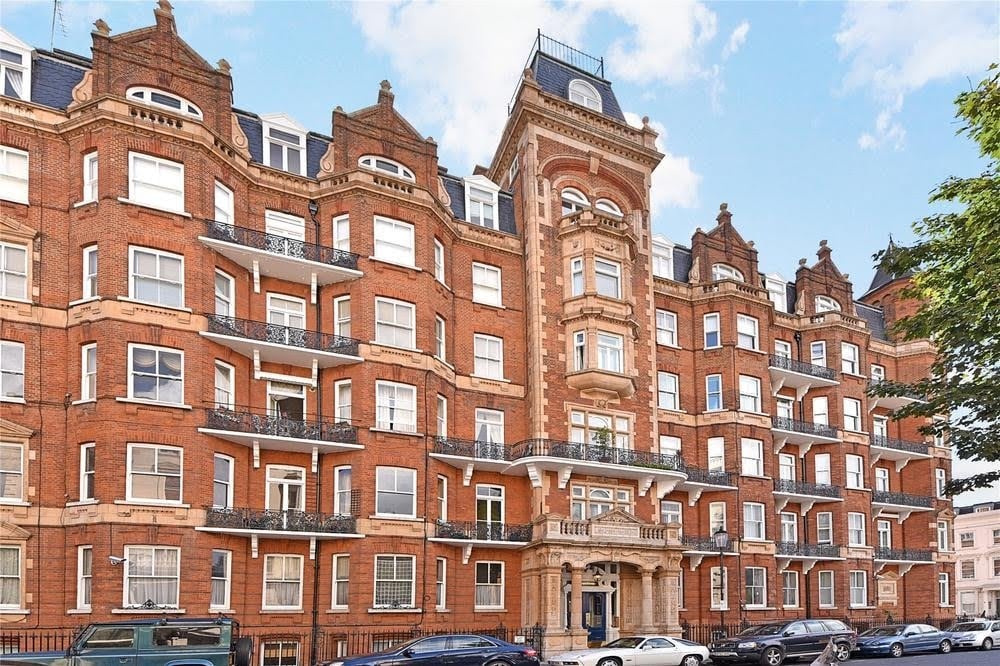 property valuation in Fitzrovia London W1
