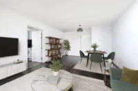 2-bed flat with parking to let in Kilburn London NW6