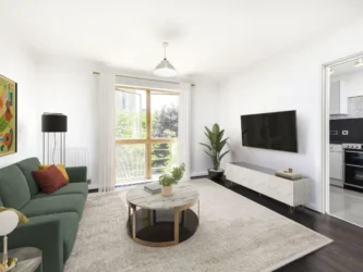 2-bed flat with parking to let in London NW6