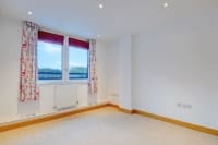 Modern 3-bedroom flat for sale in Hampstead London NW3