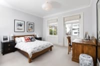 2-bedroom flat with a roof terrace to let in Belsize Park Hampstead London NW3