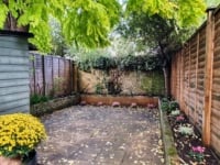 4-bedroom terraced house with garden for rent in London Battersea SW11