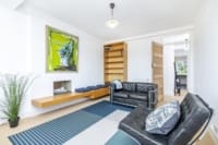 Art deco 2-bedroom flat for sale in Highgate London N6